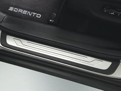 2011 Kia Sorento Door Sill Plates 2PF45-AC500