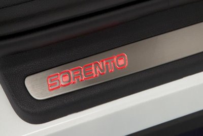 2018 Kia Sorento Door Sill Plates - Illuminated C6045-ADU00